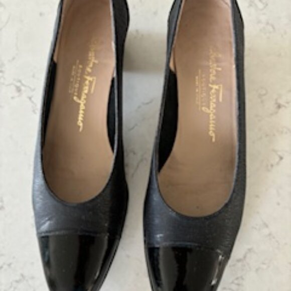 Salvatore Ferragamo Shoes - Salvatore Ferragamo Leather/Patent Black 8.5 4A